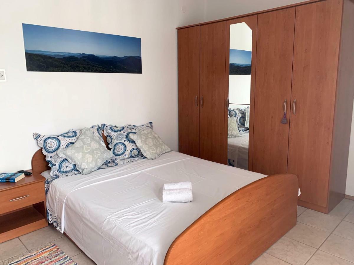Apartments Zika Промайна Екстериор снимка